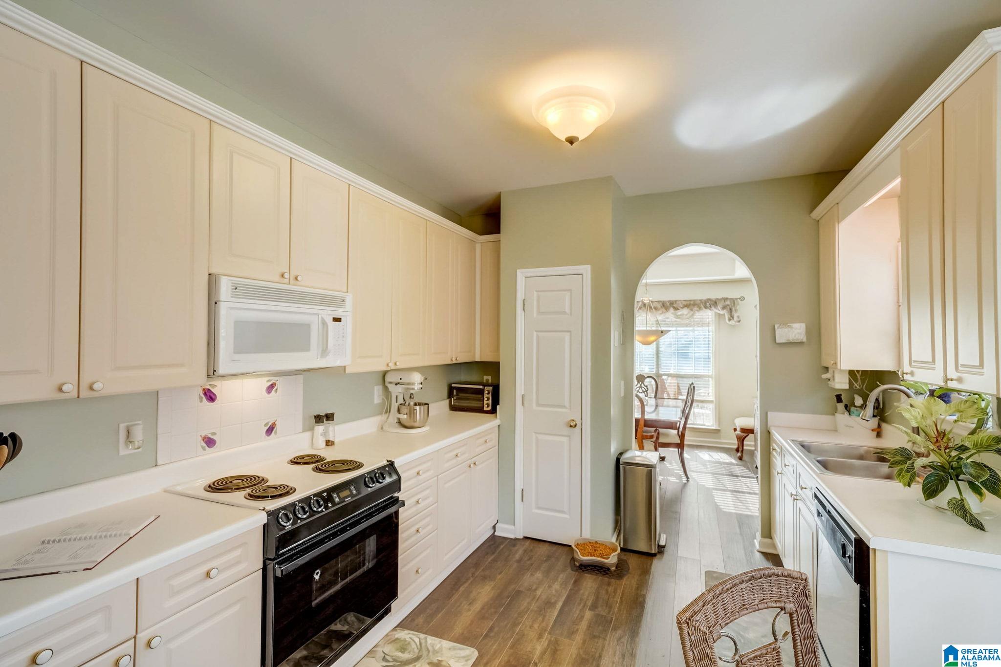 107 COBBLESTONE TERRACE