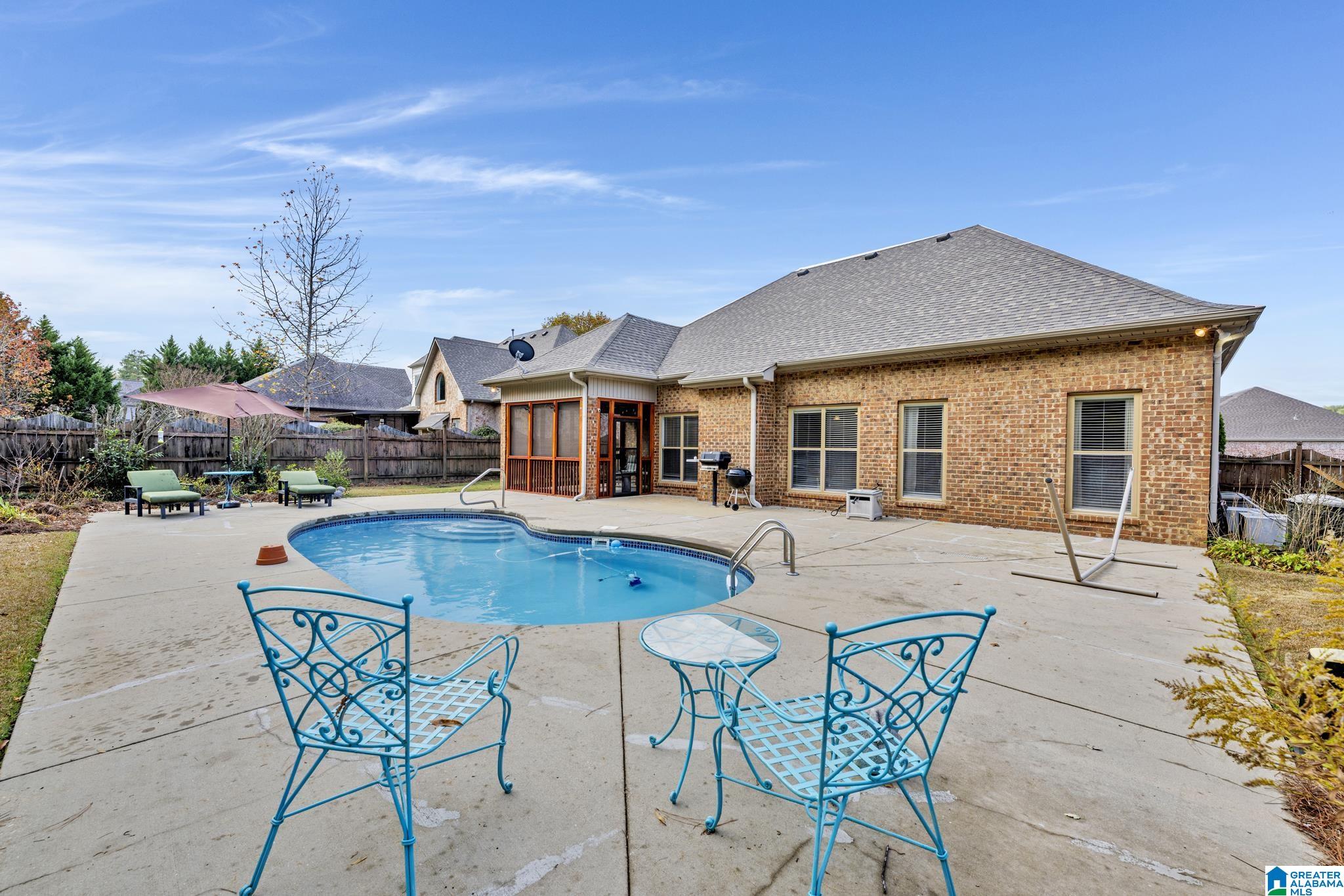 306 CHATEAU WAY
