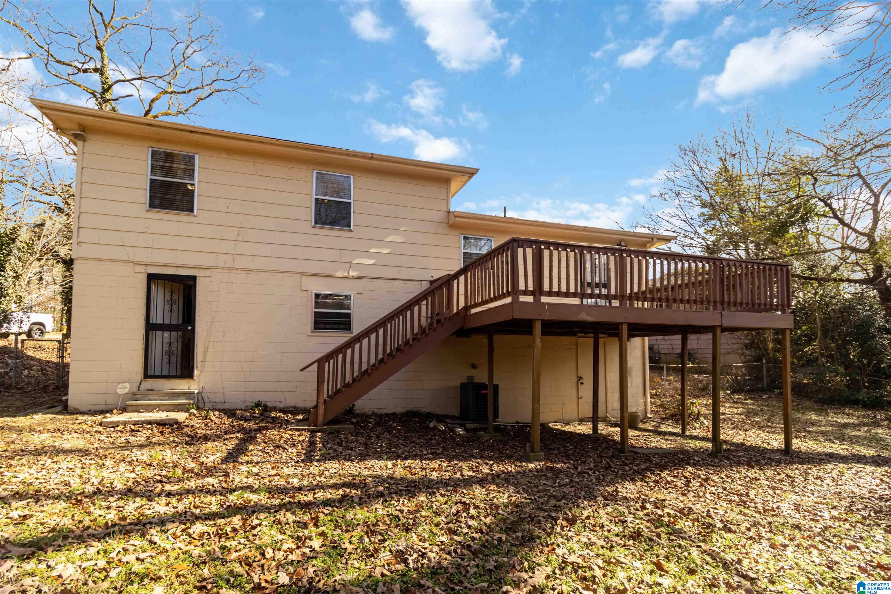 441 13TH COURT NW