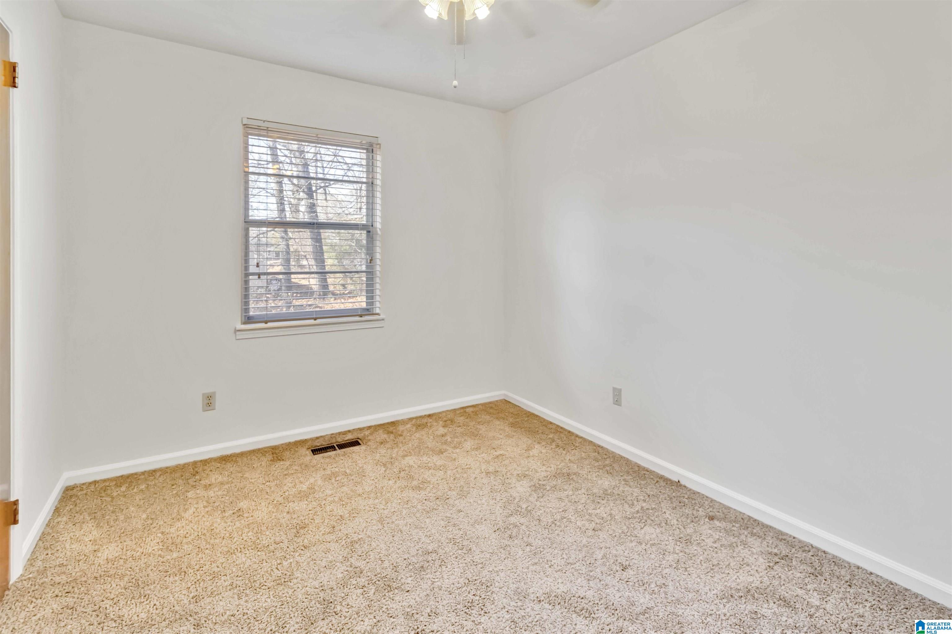 441 13TH COURT NW