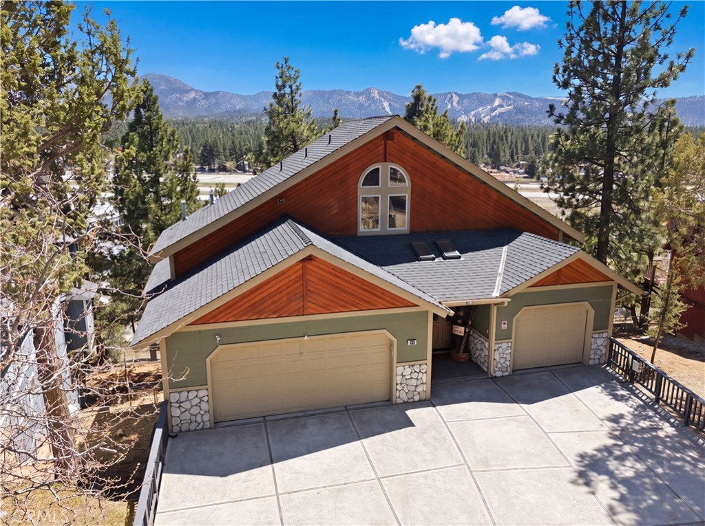 996 Feather Mountain