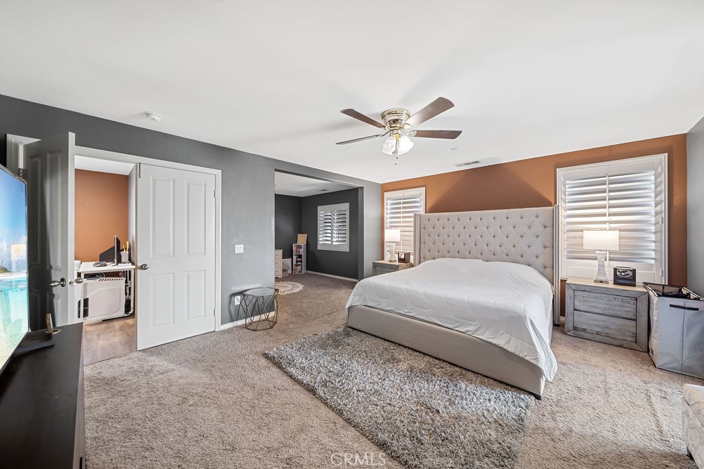17582 Comfrey Dr.