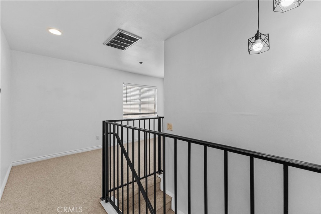926 S Montebello E