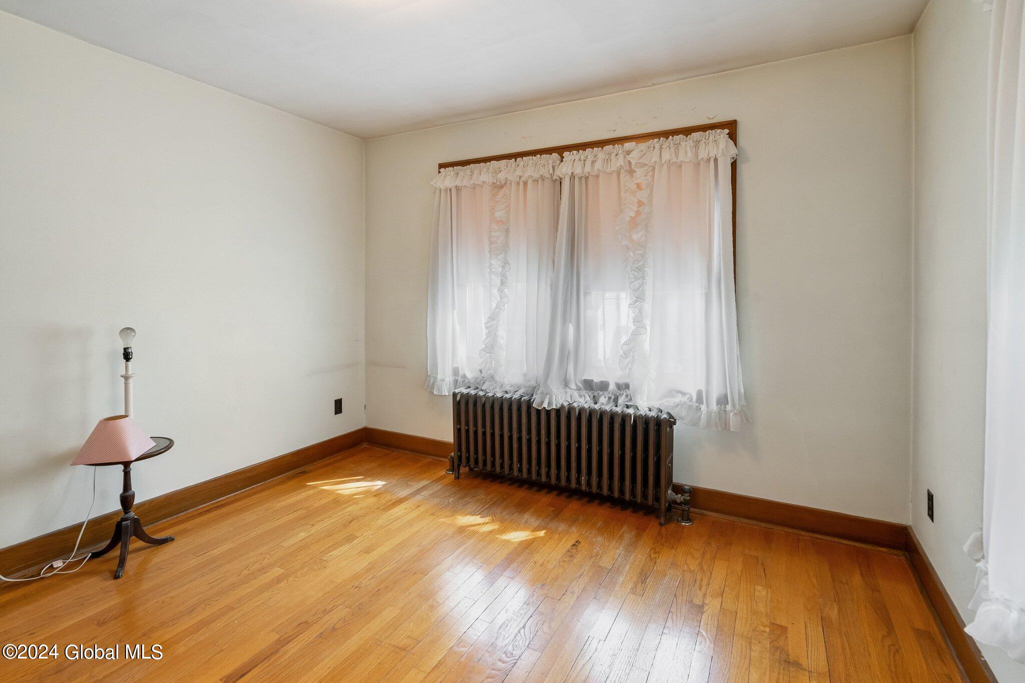 1987 10th Street