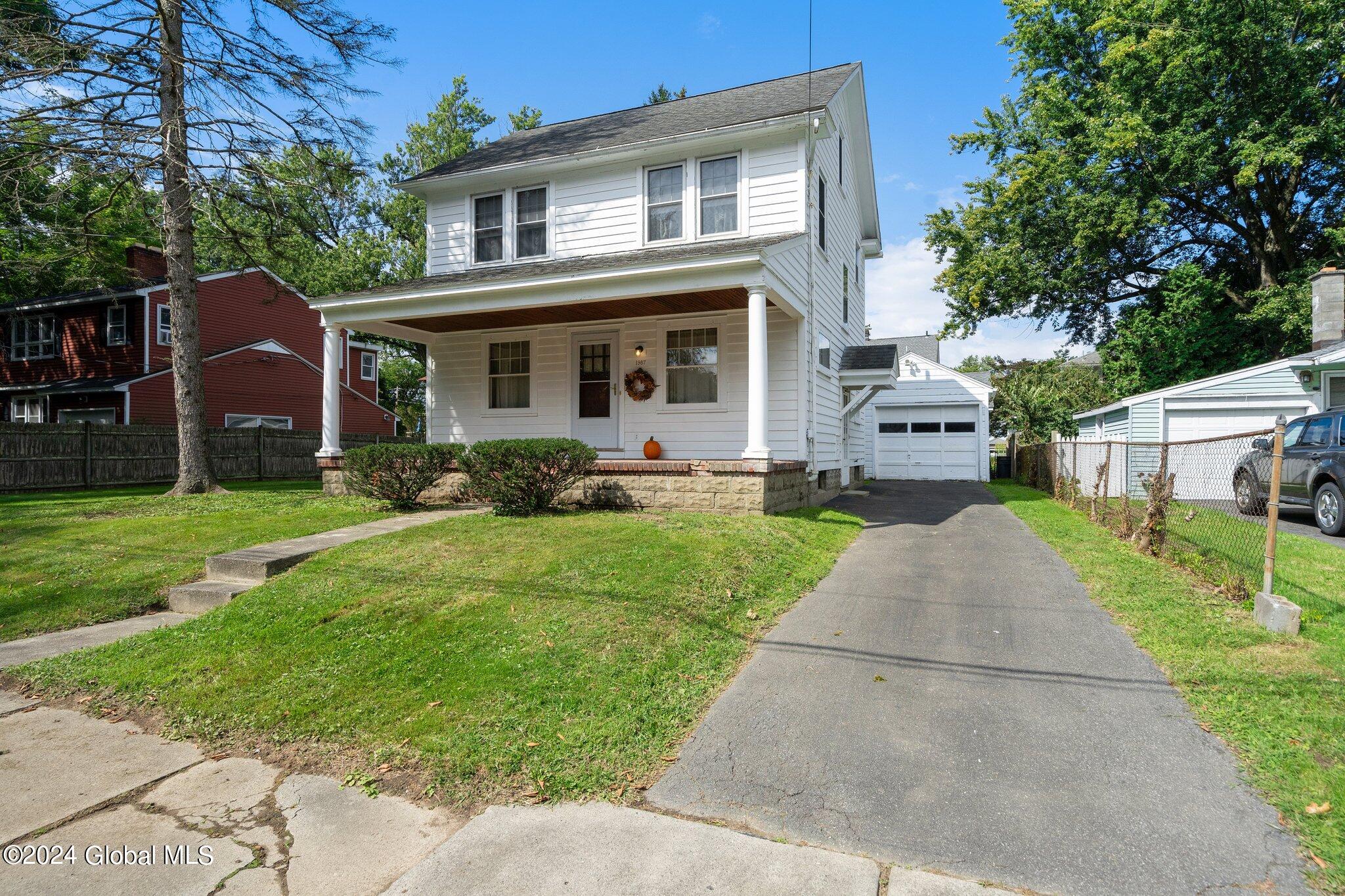1987 10th Street