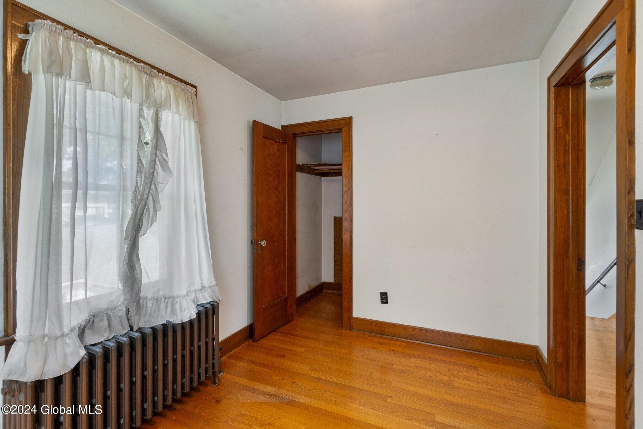 1987 10th Street