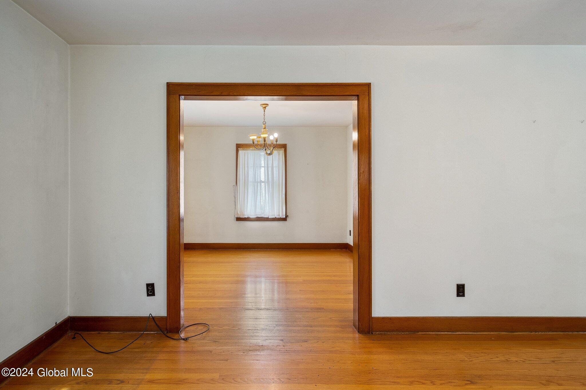 1987 10th Street