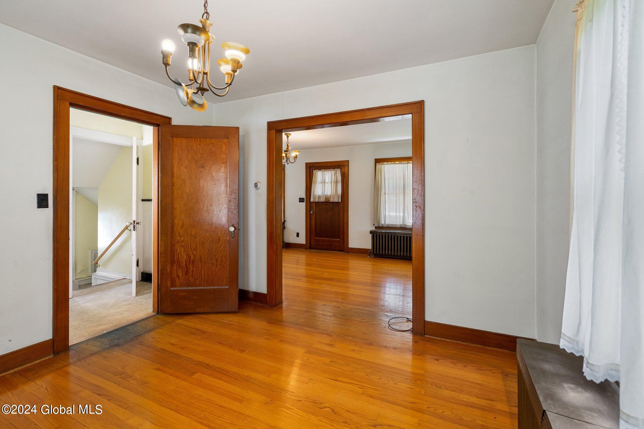 1987 10th Street