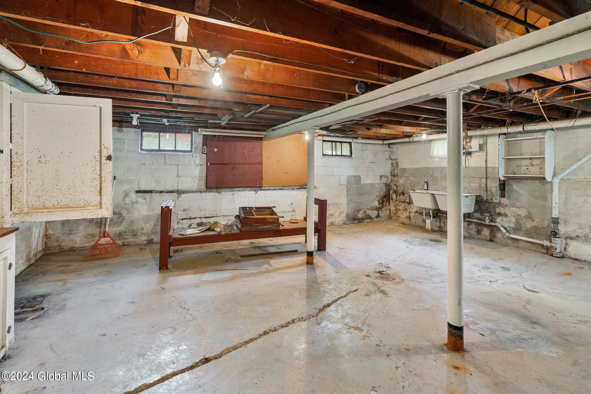 1987 10th Street