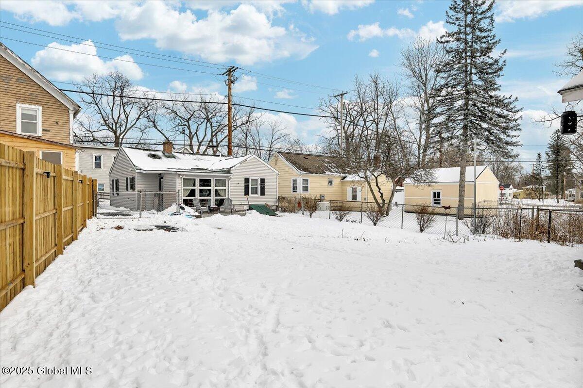 542 Bridge Street