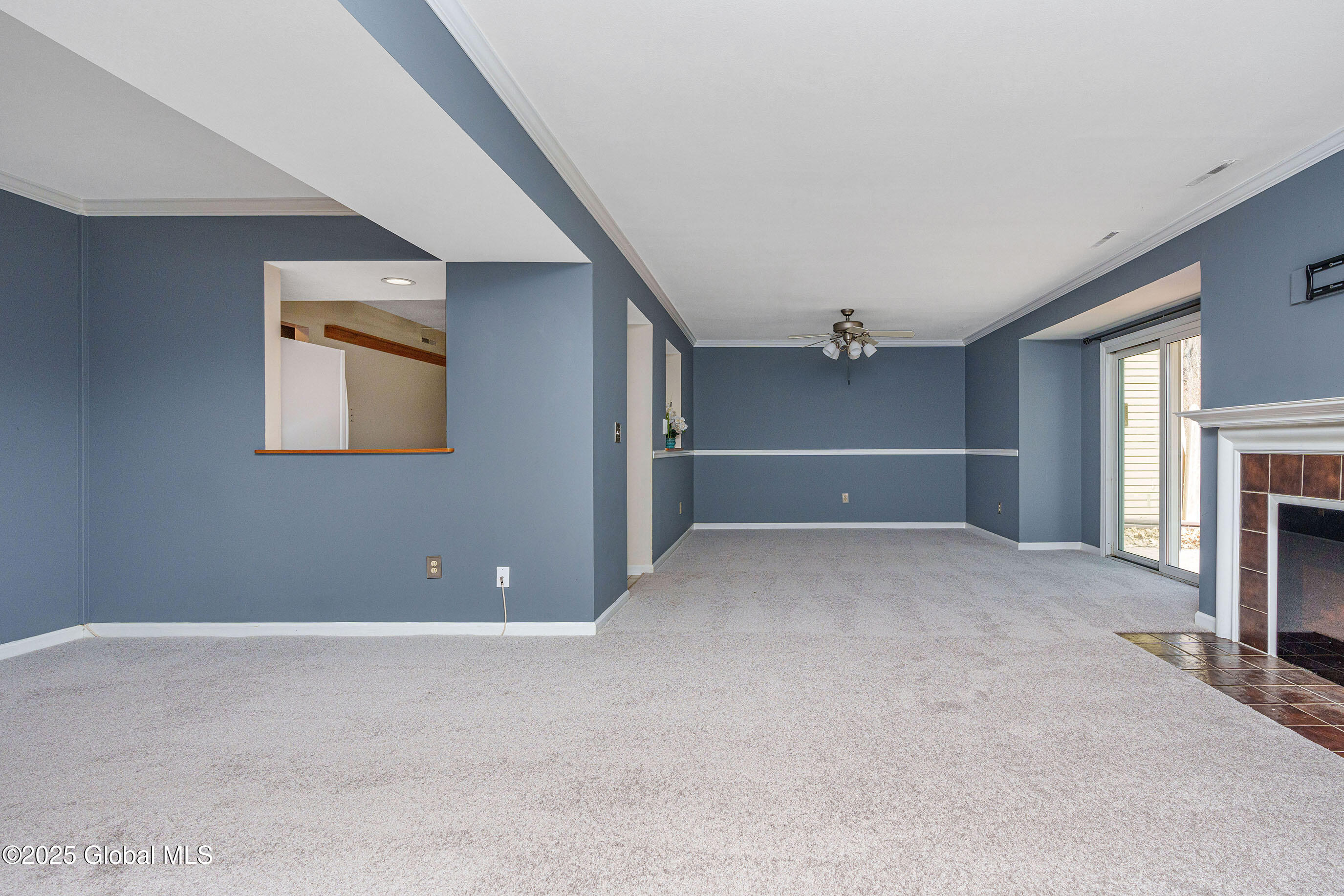 24 Commonwealth Drive