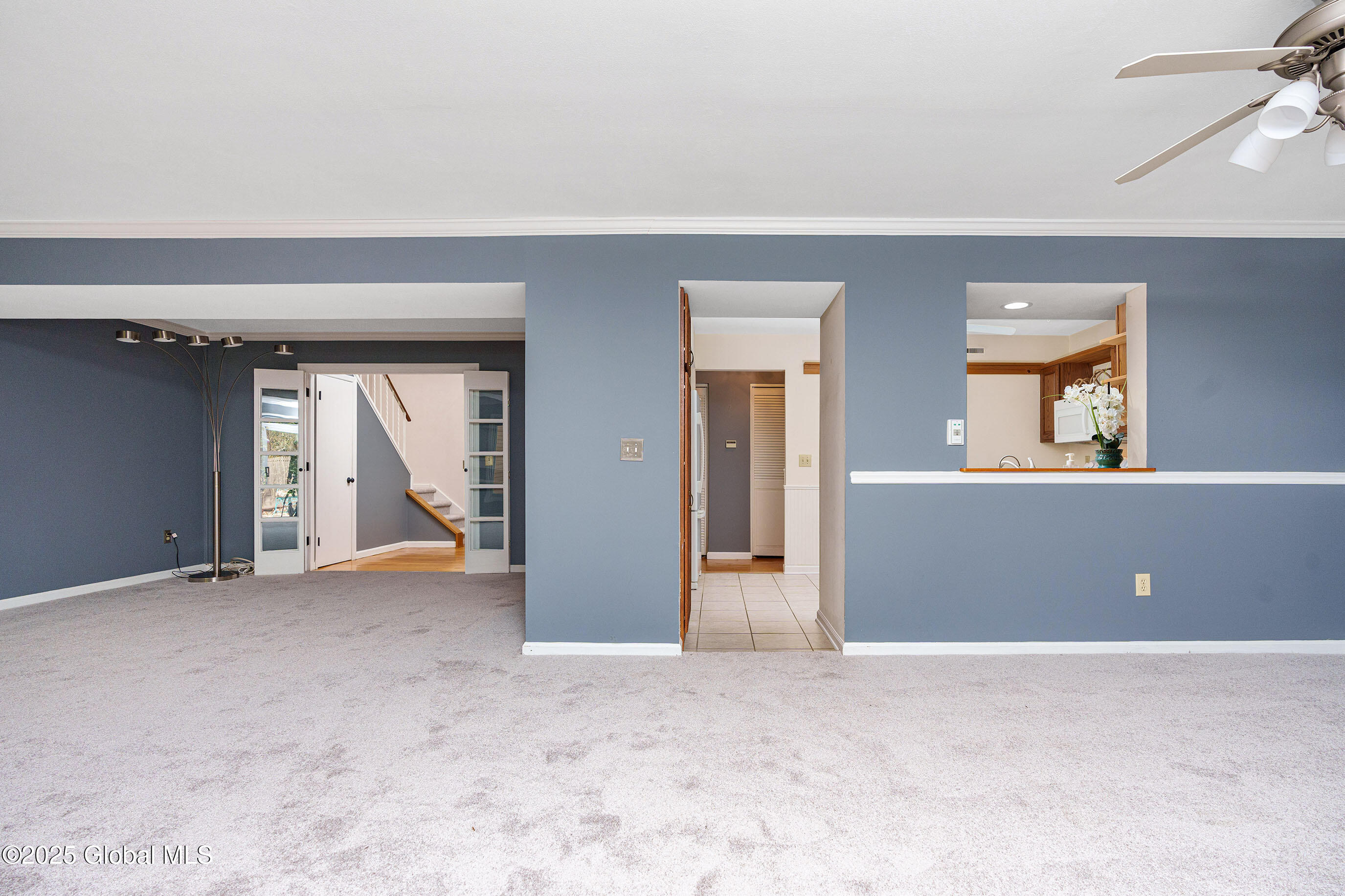 24 Commonwealth Drive