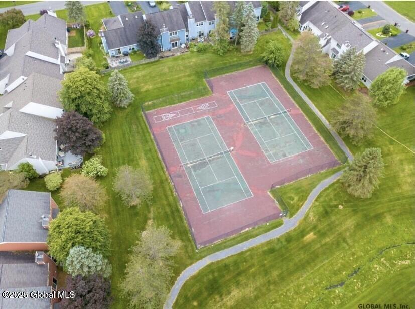 24 Commonwealth Drive