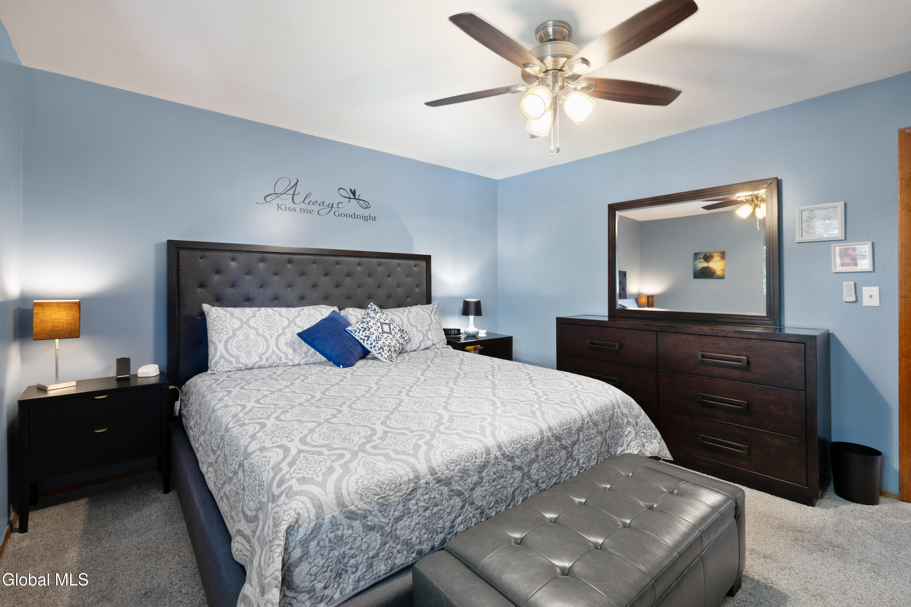 89 Mountain View Avenue