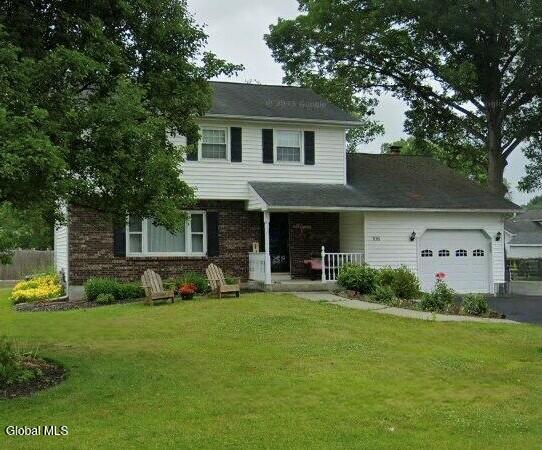 106 University Street