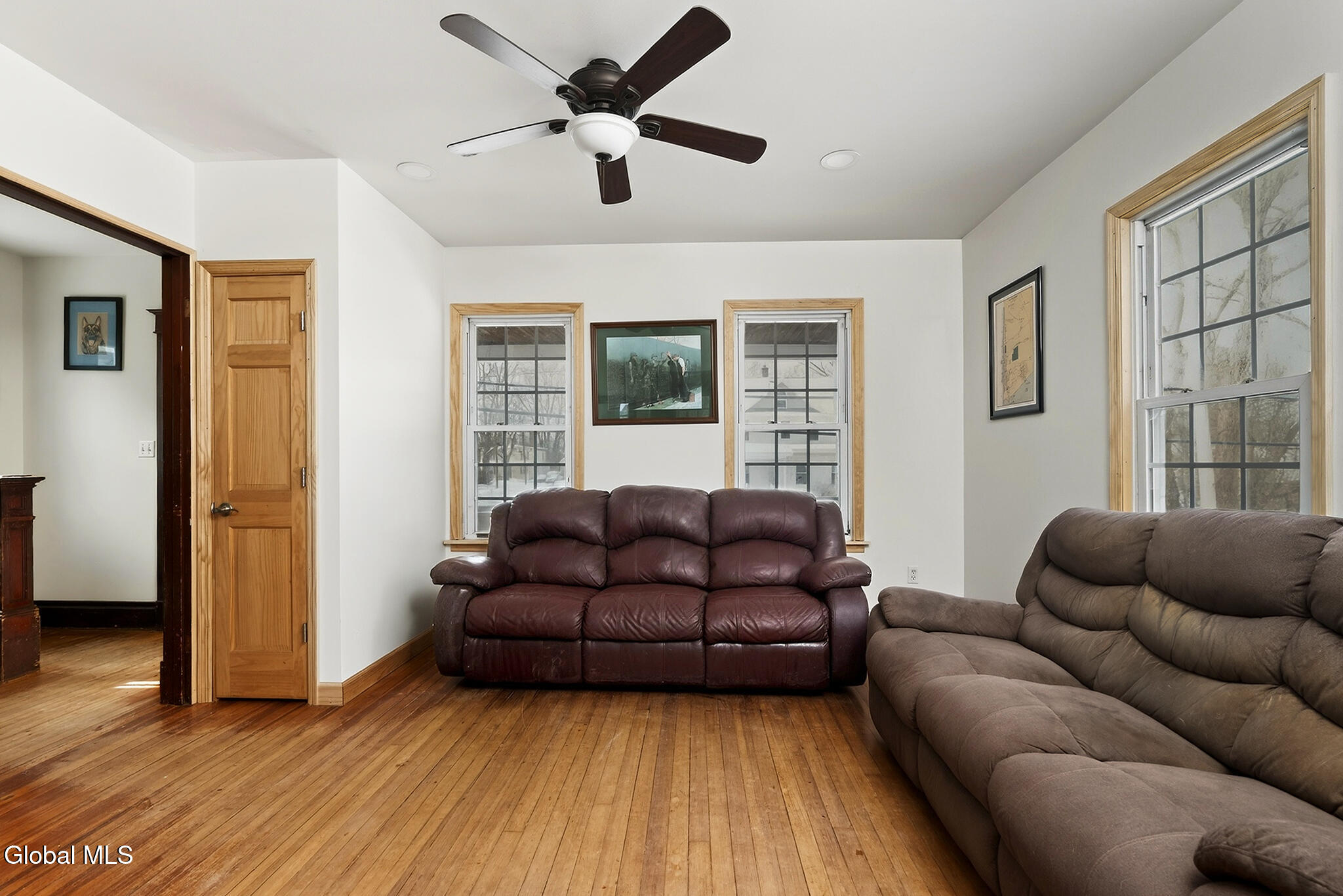 58 Campbell Avenue, Castleton-on-Hudson