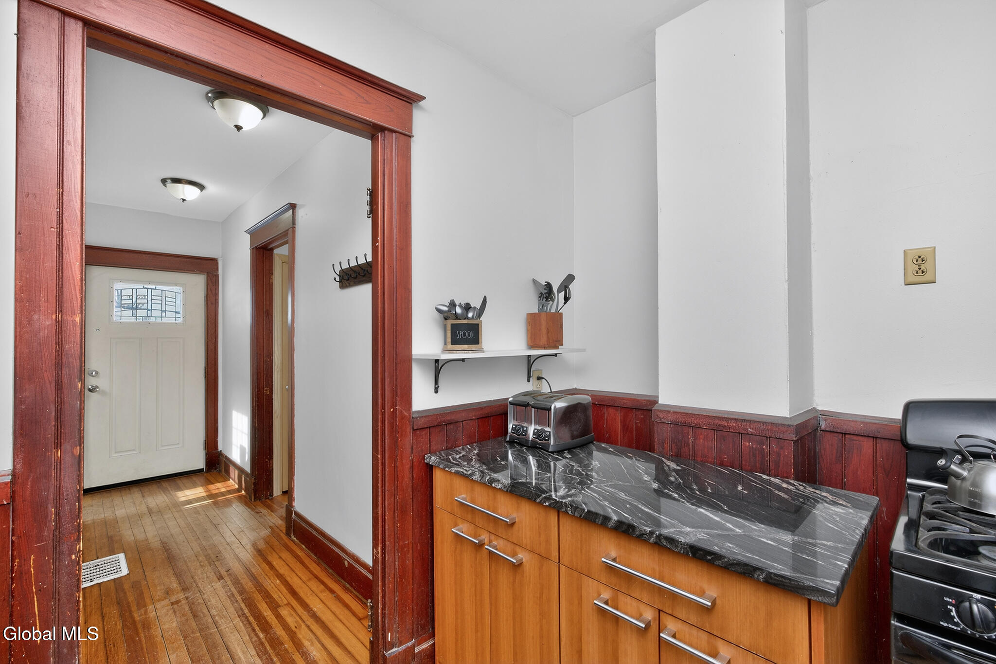 58 Campbell Avenue, Castleton-on-Hudson