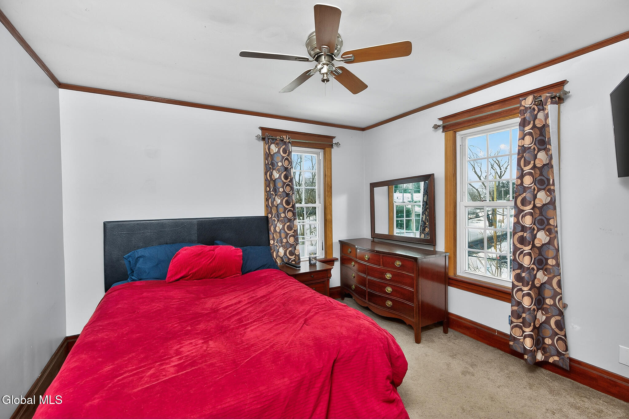 58 Campbell Avenue, Castleton-on-Hudson