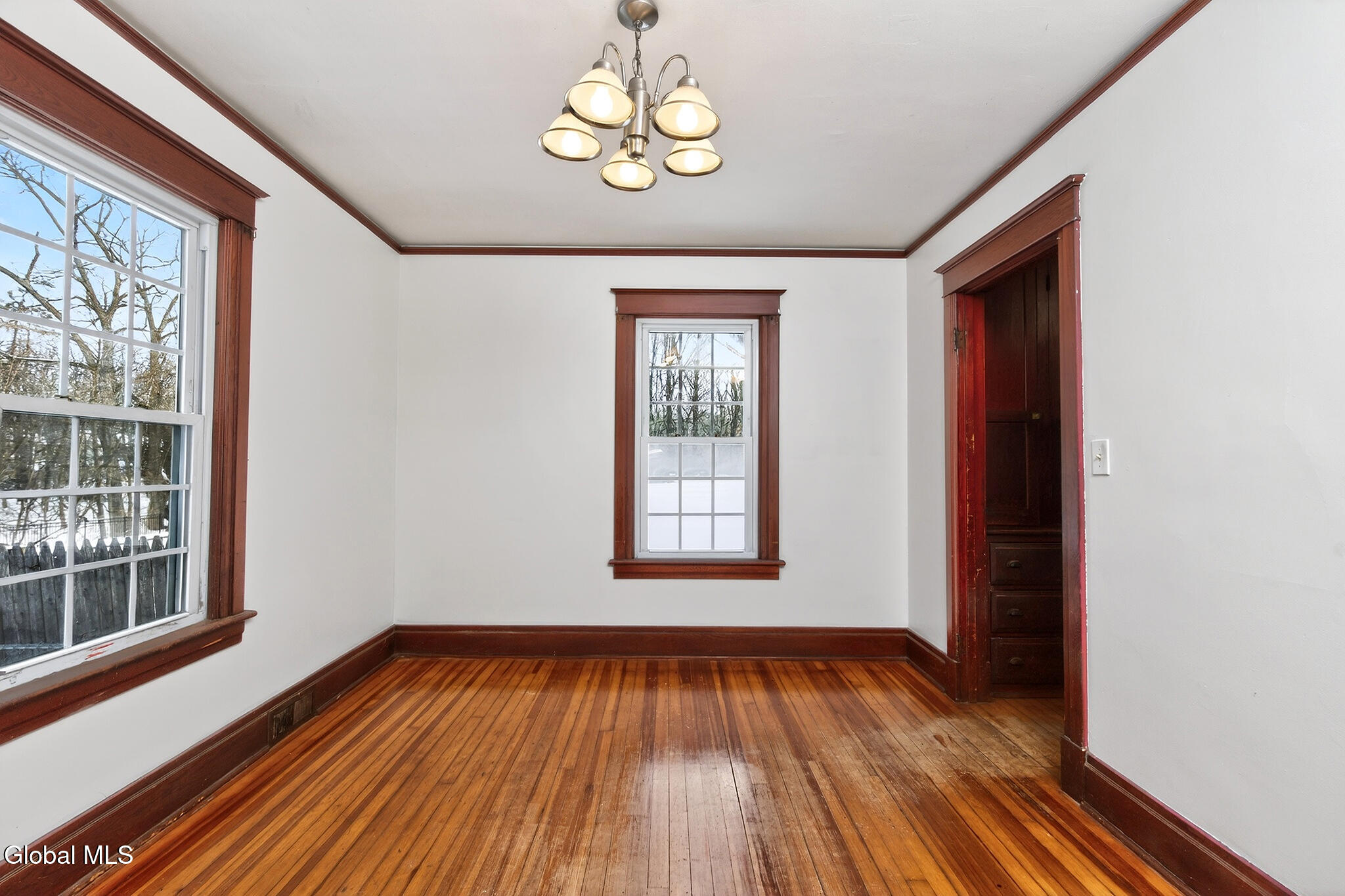 58 Campbell Avenue, Castleton-on-Hudson