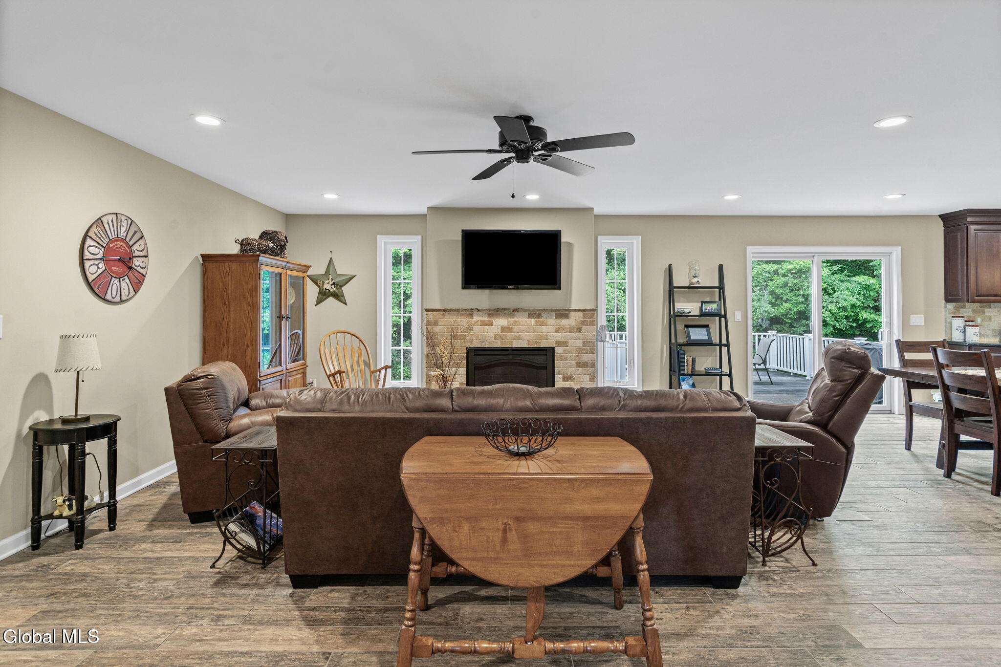 84 Rock City Road