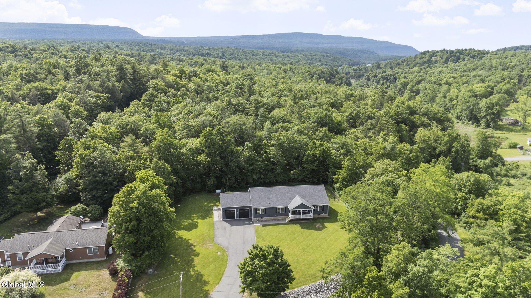 84 Rock City Road