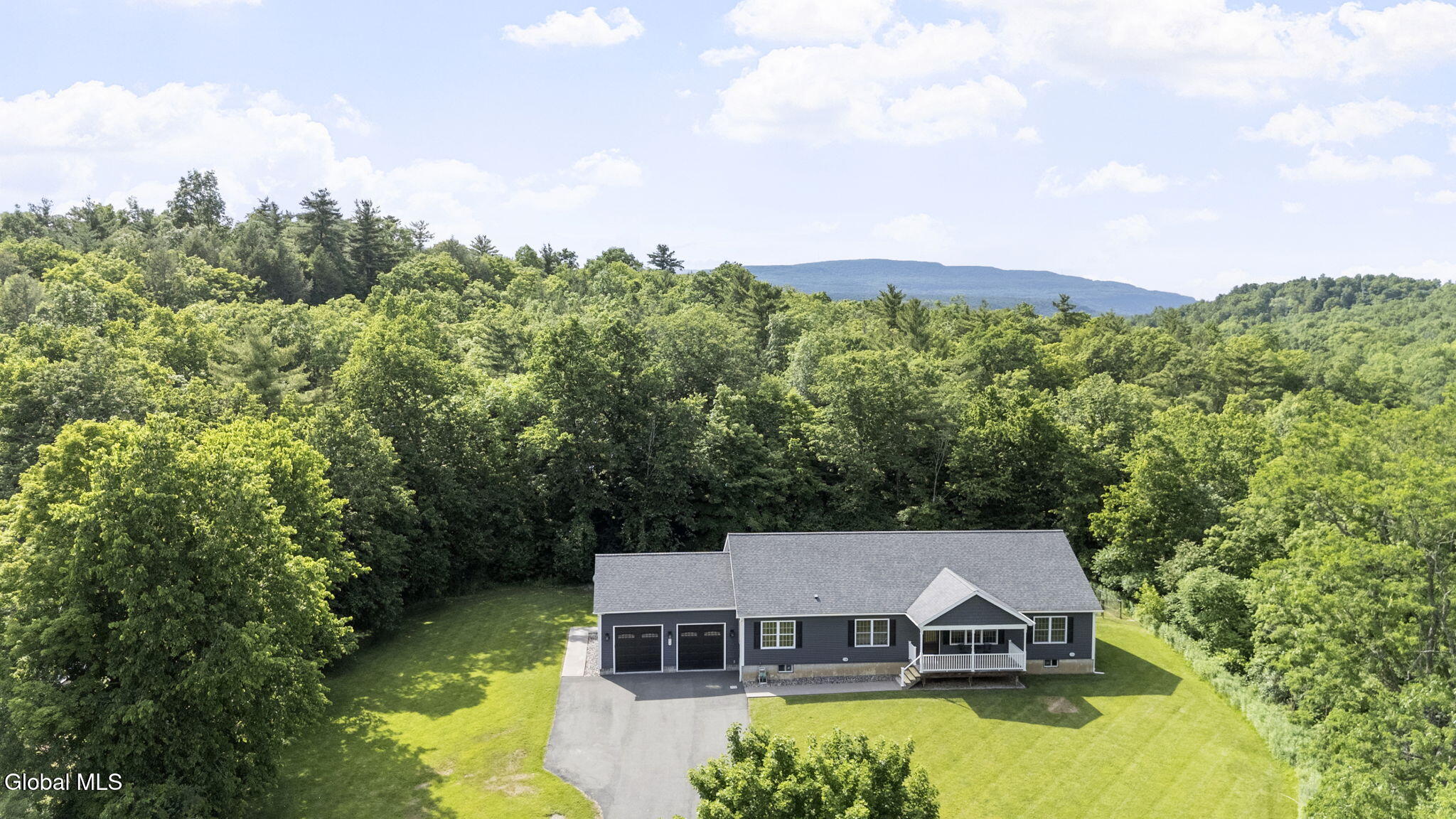 84 Rock City Road