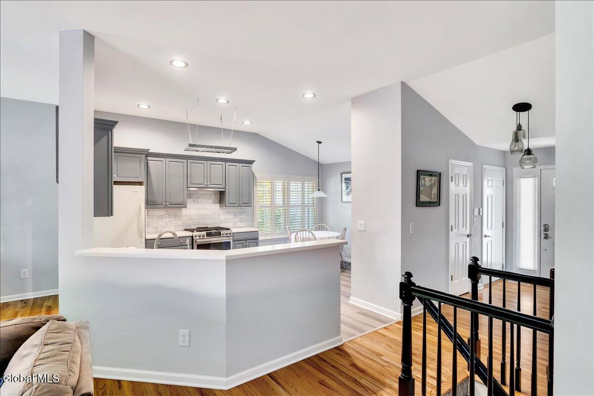 12 Camden Circle