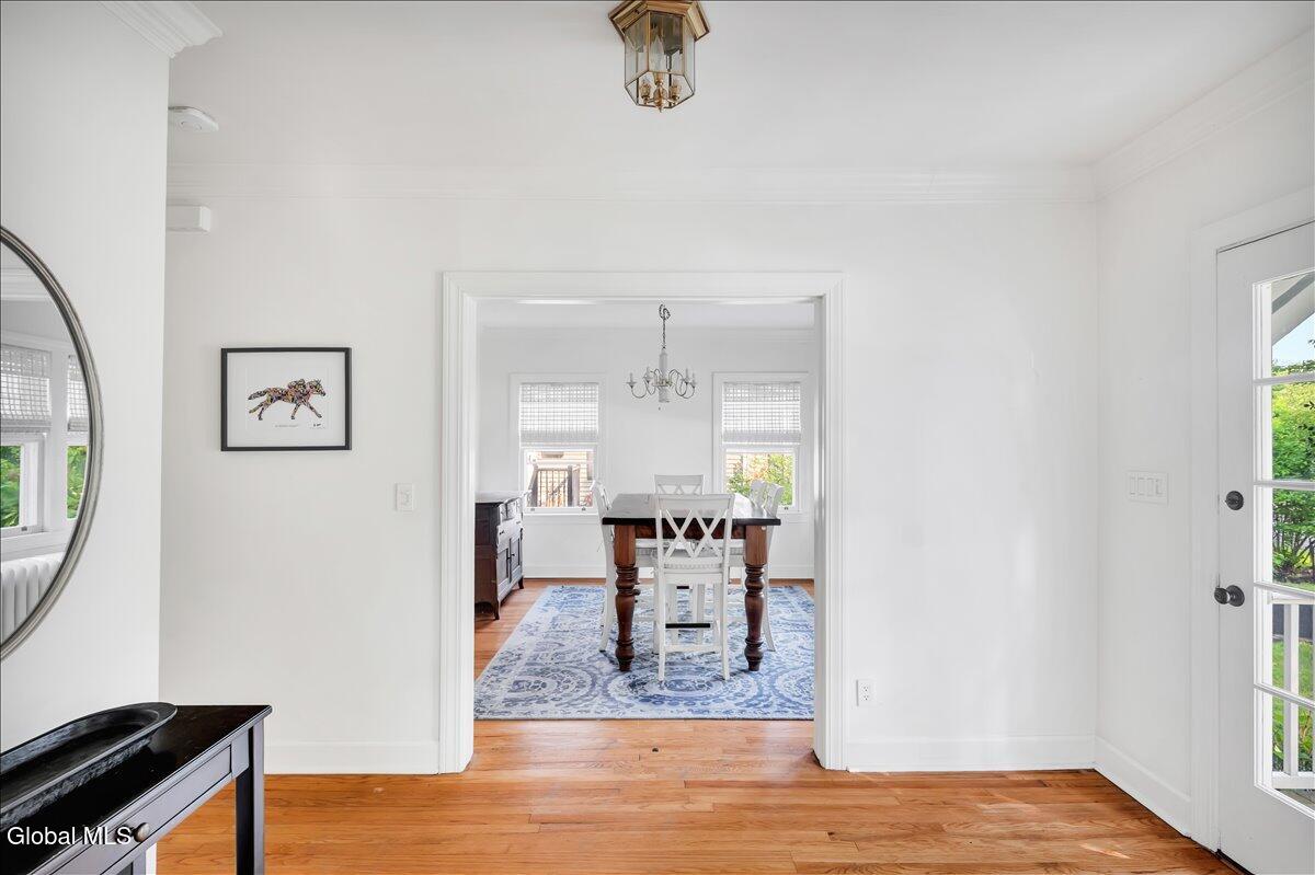 27 Herrick Avenue