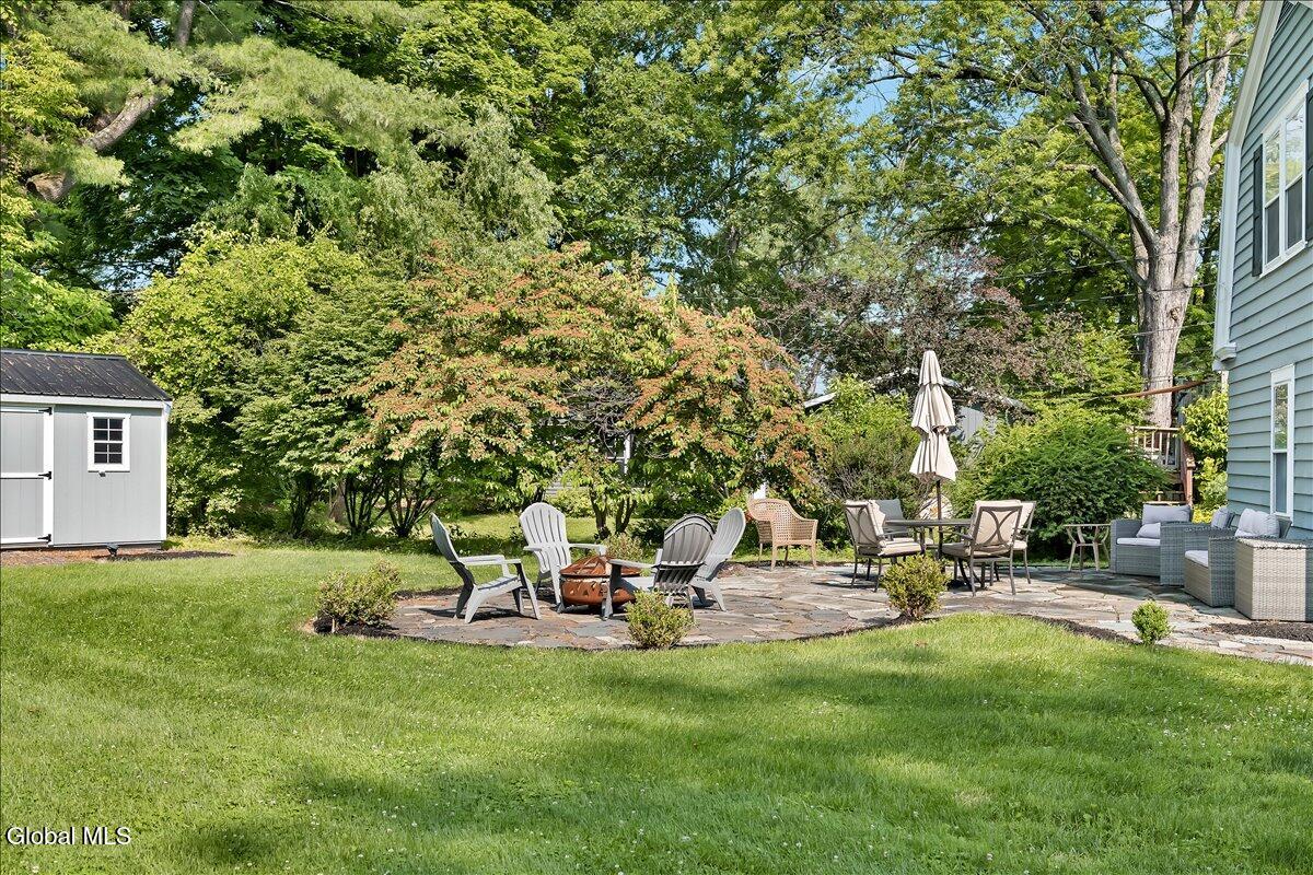 27 Herrick Avenue