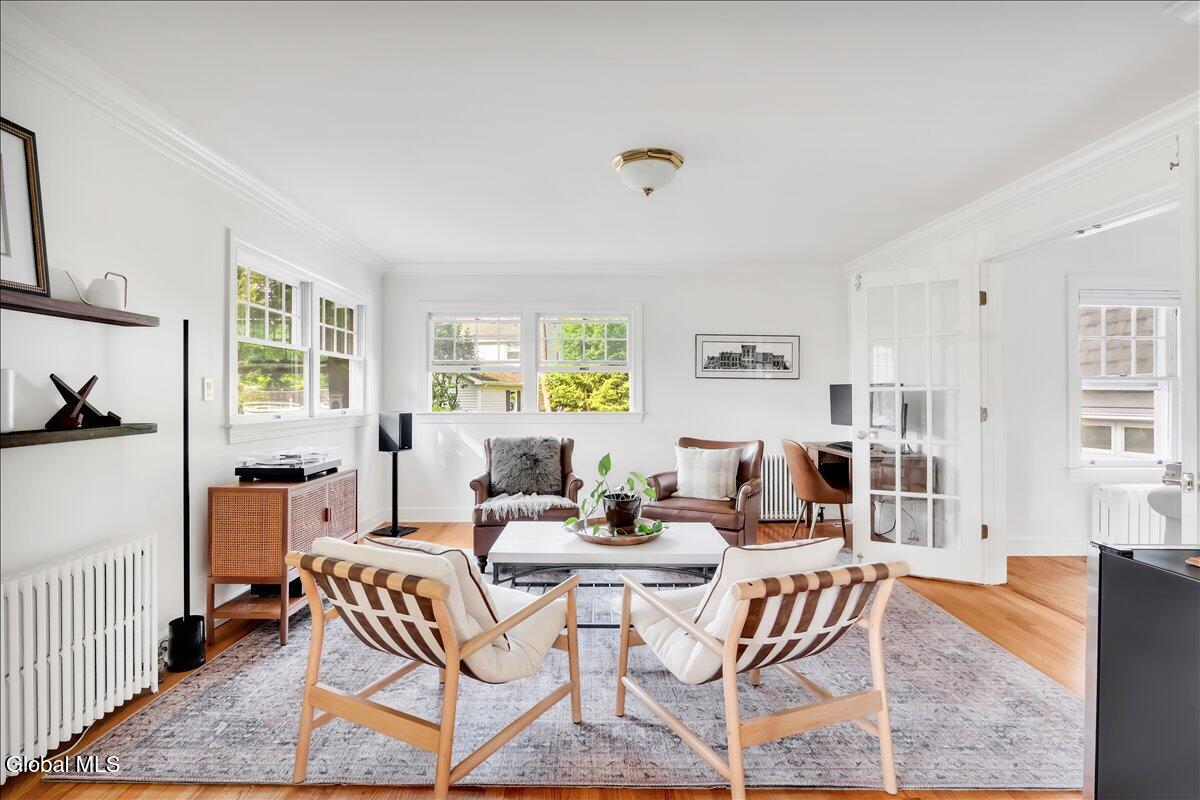 27 Herrick Avenue