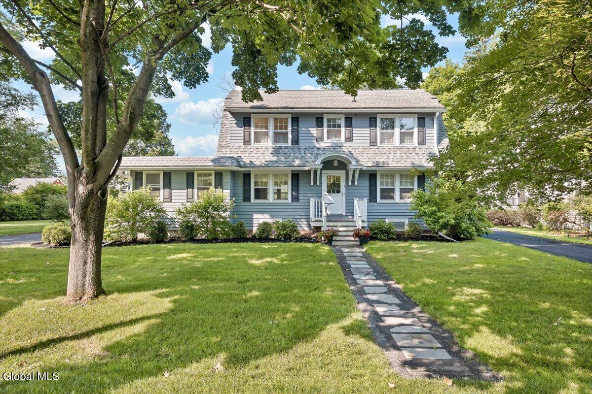 27 Herrick Avenue