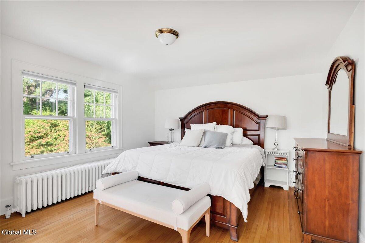 27 Herrick Avenue