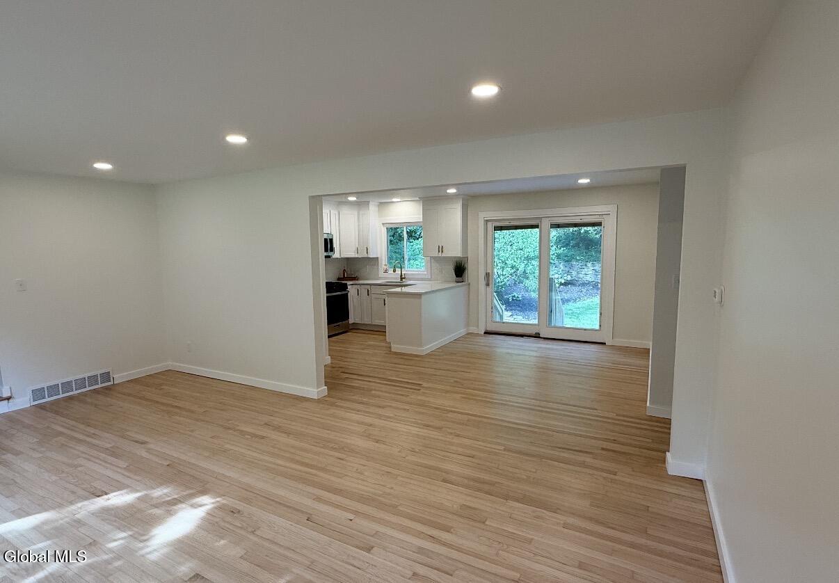 1326 Kings Road