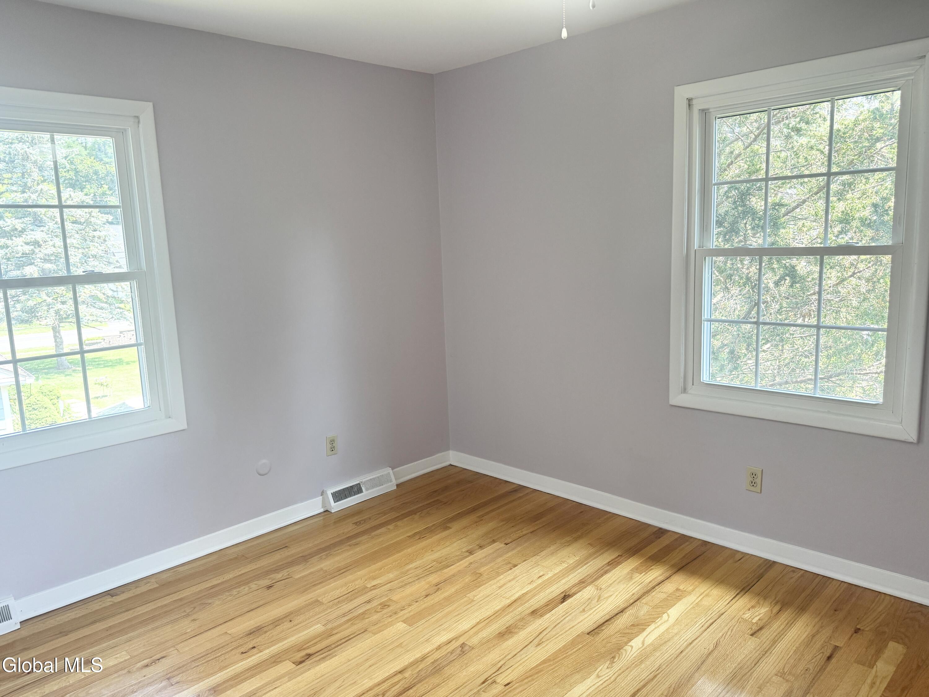 7 Regina Court, APT 4
