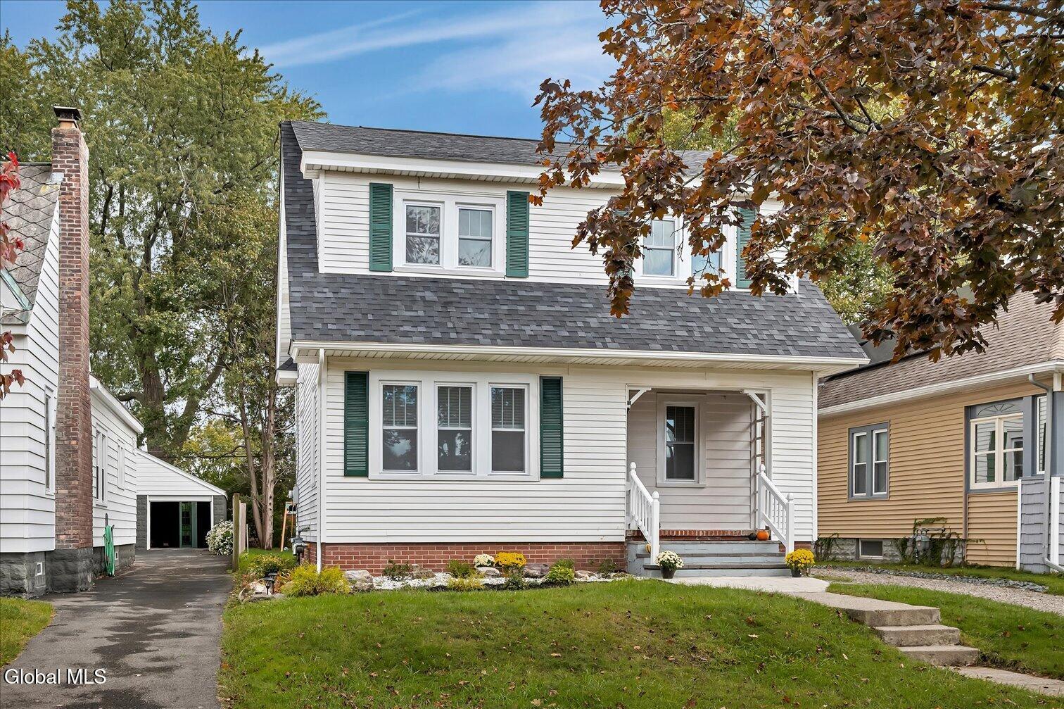 33 Marwood Street