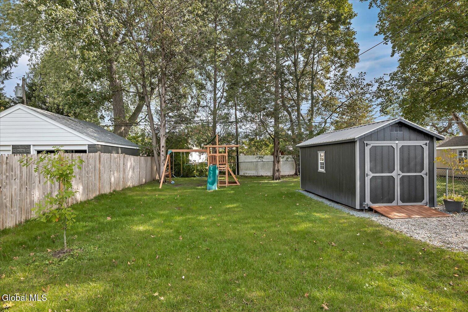 33 Marwood Street