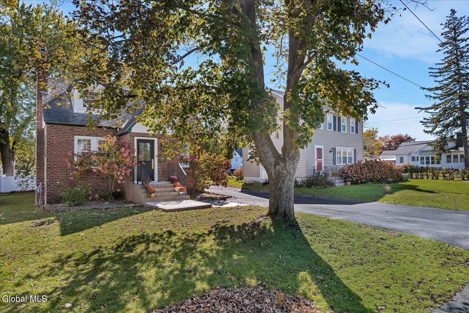 21 Crannell Avenue