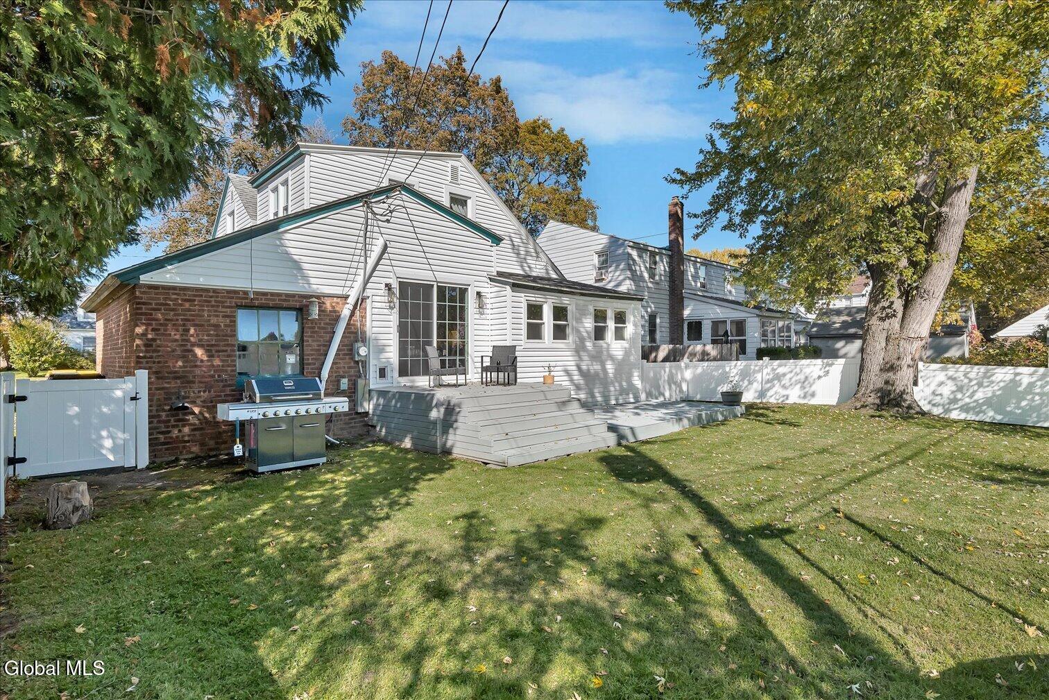 21 Crannell Avenue