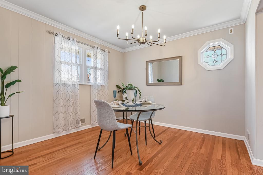 13 MAGNOLIA AVENUE