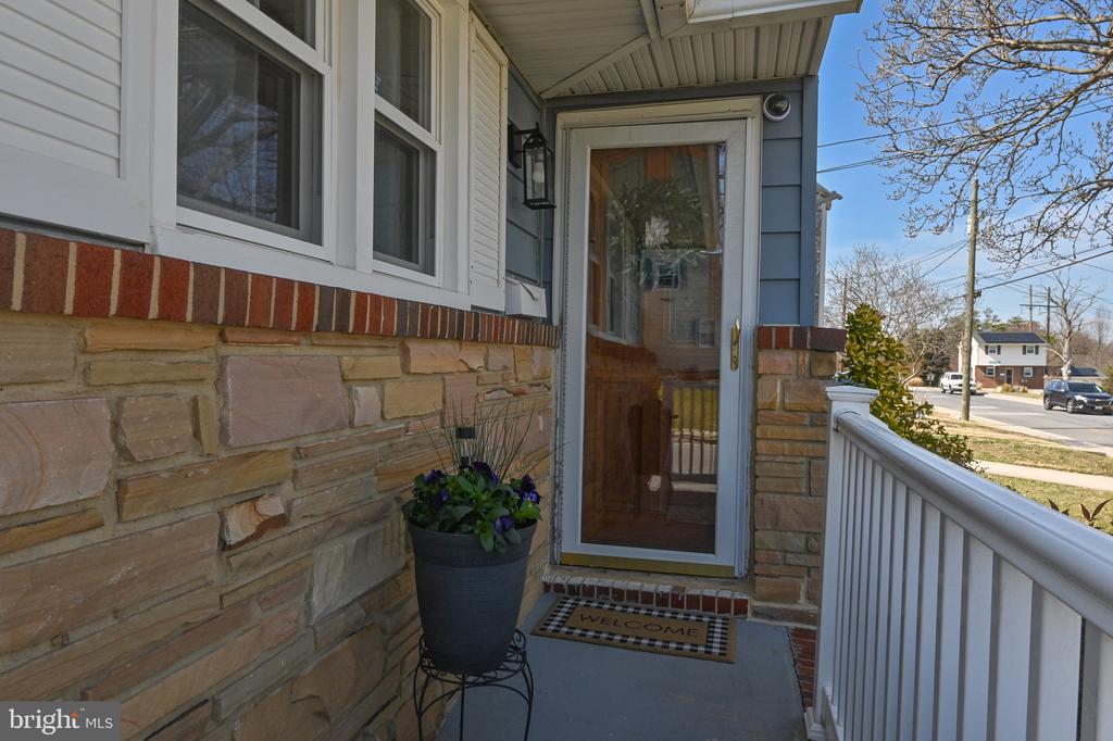 13 MAGNOLIA AVENUE