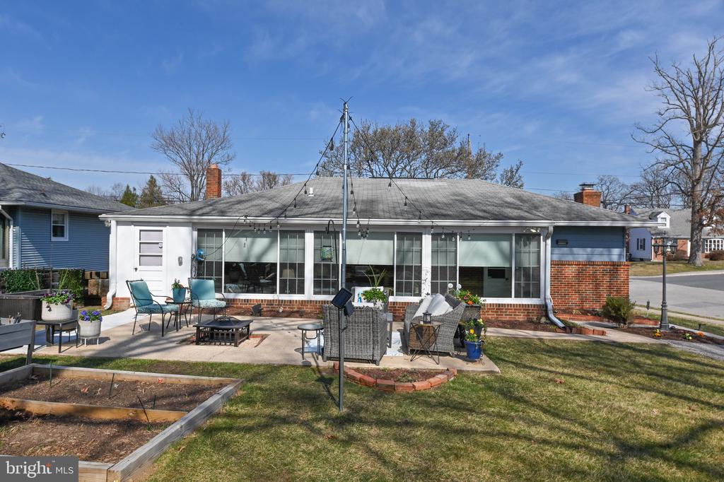 13 MAGNOLIA AVENUE