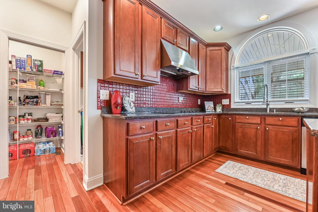 1417 HOPPA ROAD