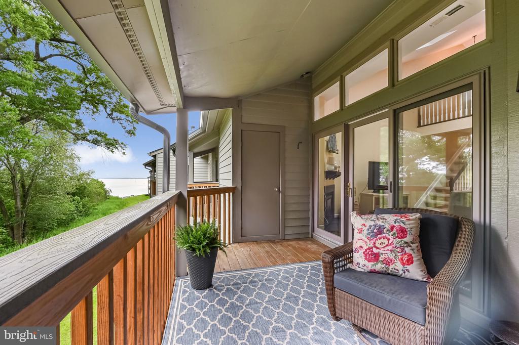 2012 QUAY VILLAGE COURT Unit: 202