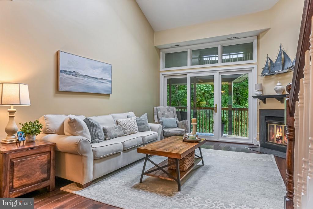 2012 QUAY VILLAGE COURT Unit: 202