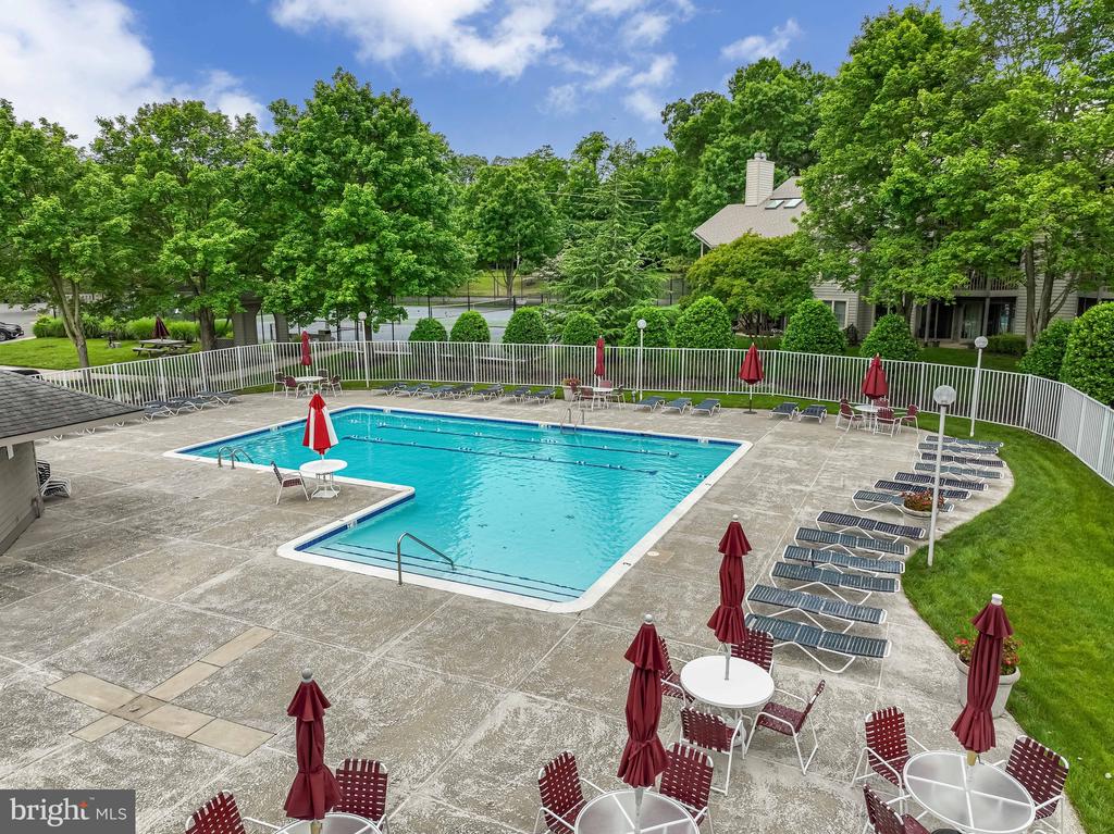 2012 QUAY VILLAGE COURT Unit: 202