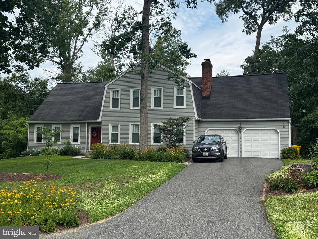 451 FAIRLANE COURT
