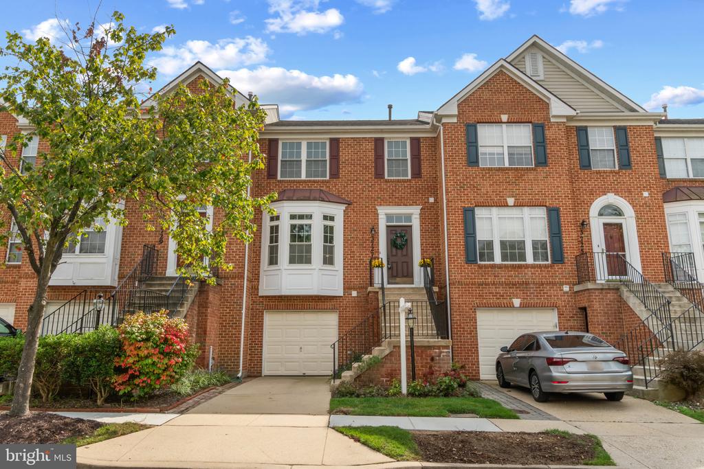 3727 WESTFIELD COURT