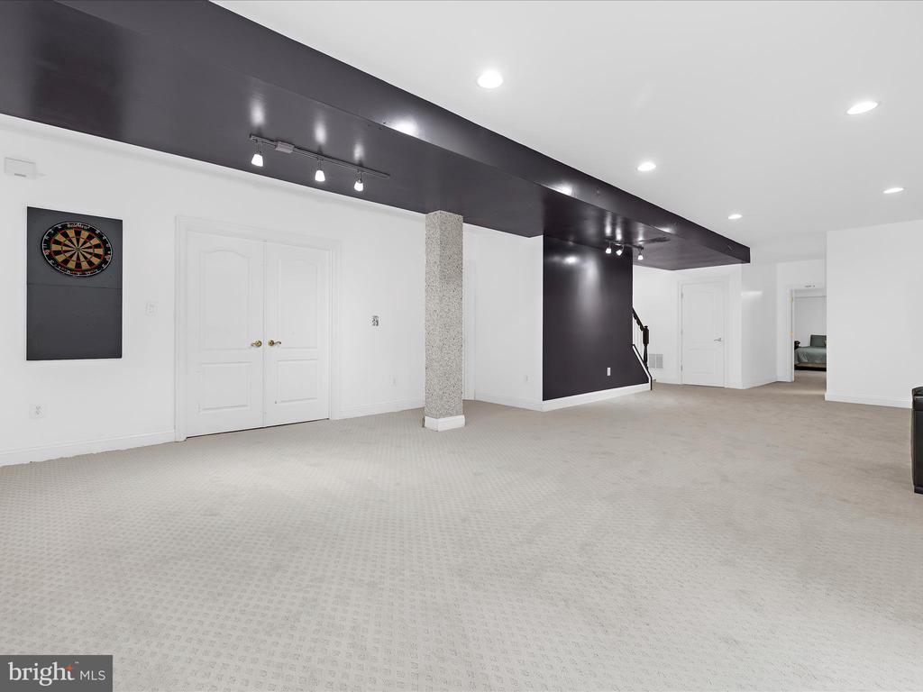 1628 CARNOUSTIE DRIVE