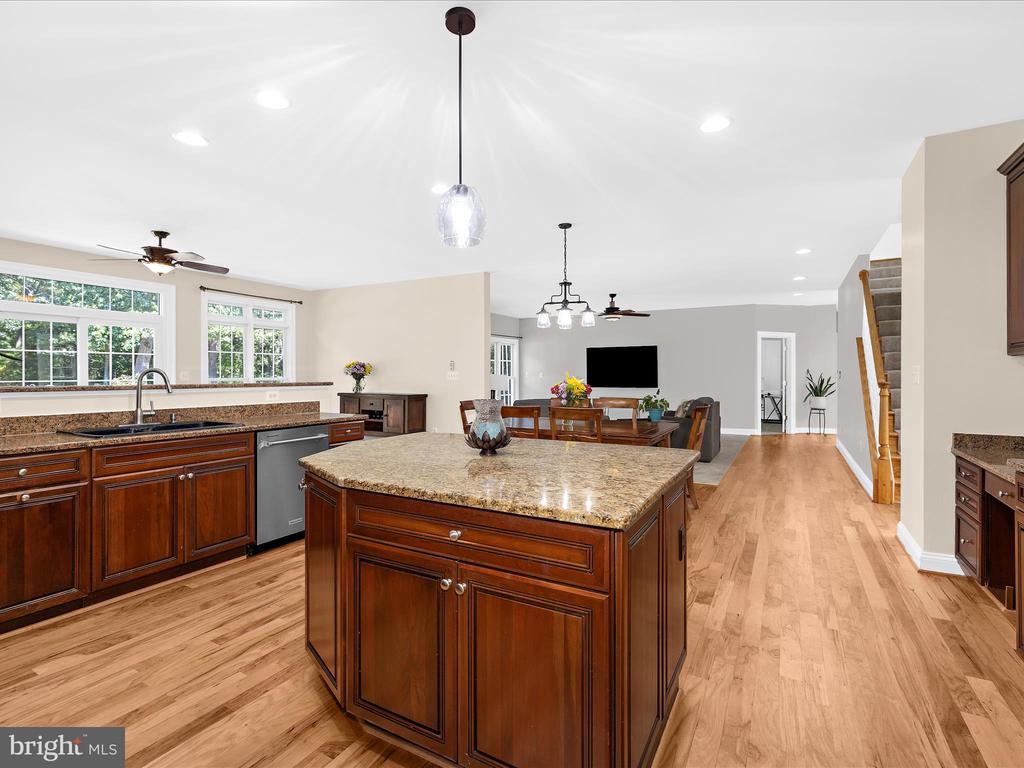 1628 CARNOUSTIE DRIVE