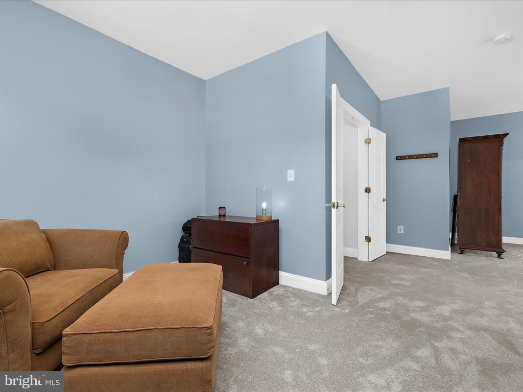 1628 CARNOUSTIE DRIVE